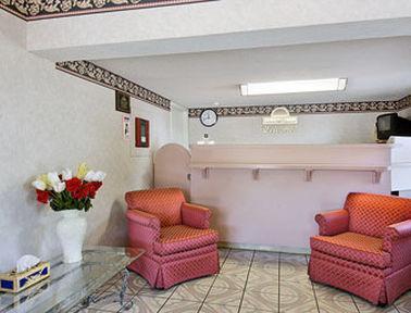 Rodeway Inn Leesburg Chain Of Lakes Interior foto