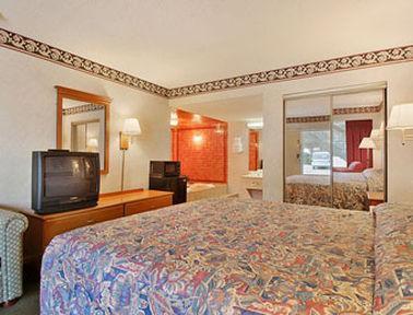 Rodeway Inn Leesburg Chain Of Lakes Habitación foto